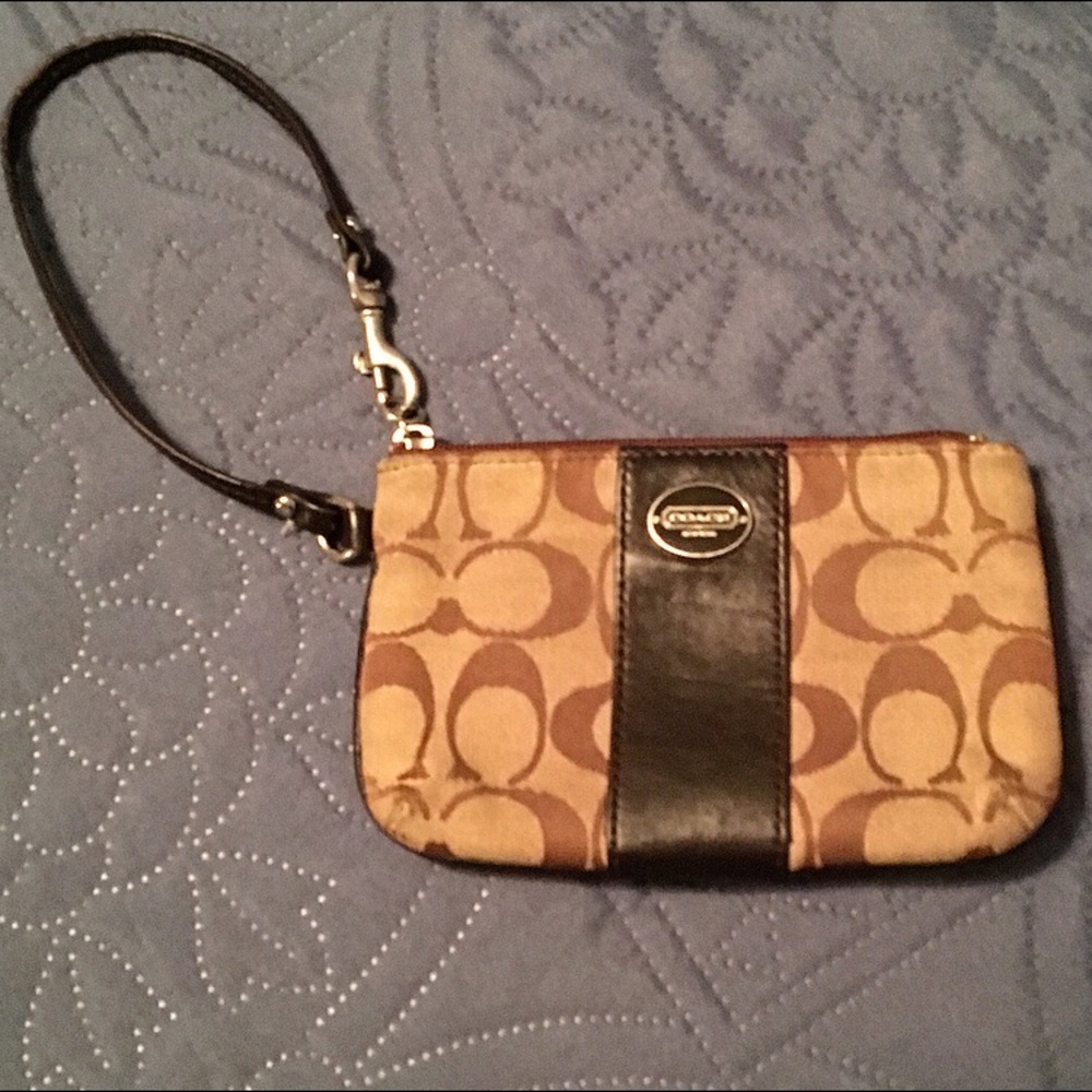 FINAL PRICE Coach Signature Wristlet